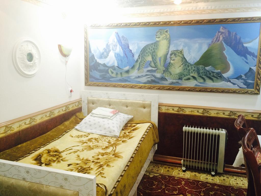 Guesthouse Kunduz Naryn Eksteriør billede